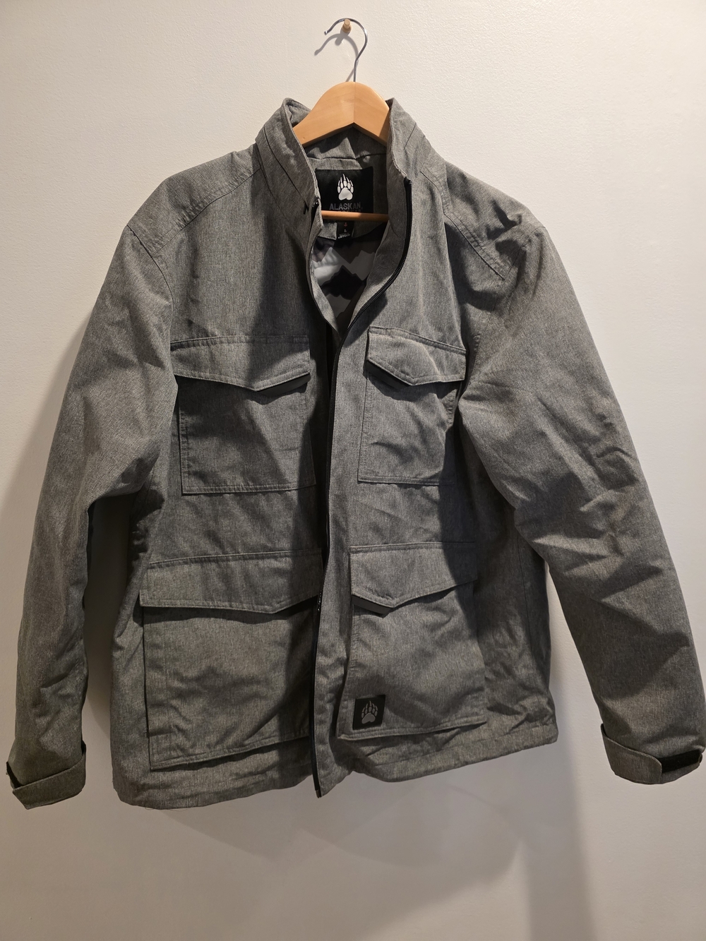 Men's Gray Field Raincoat with Utility Pockets
